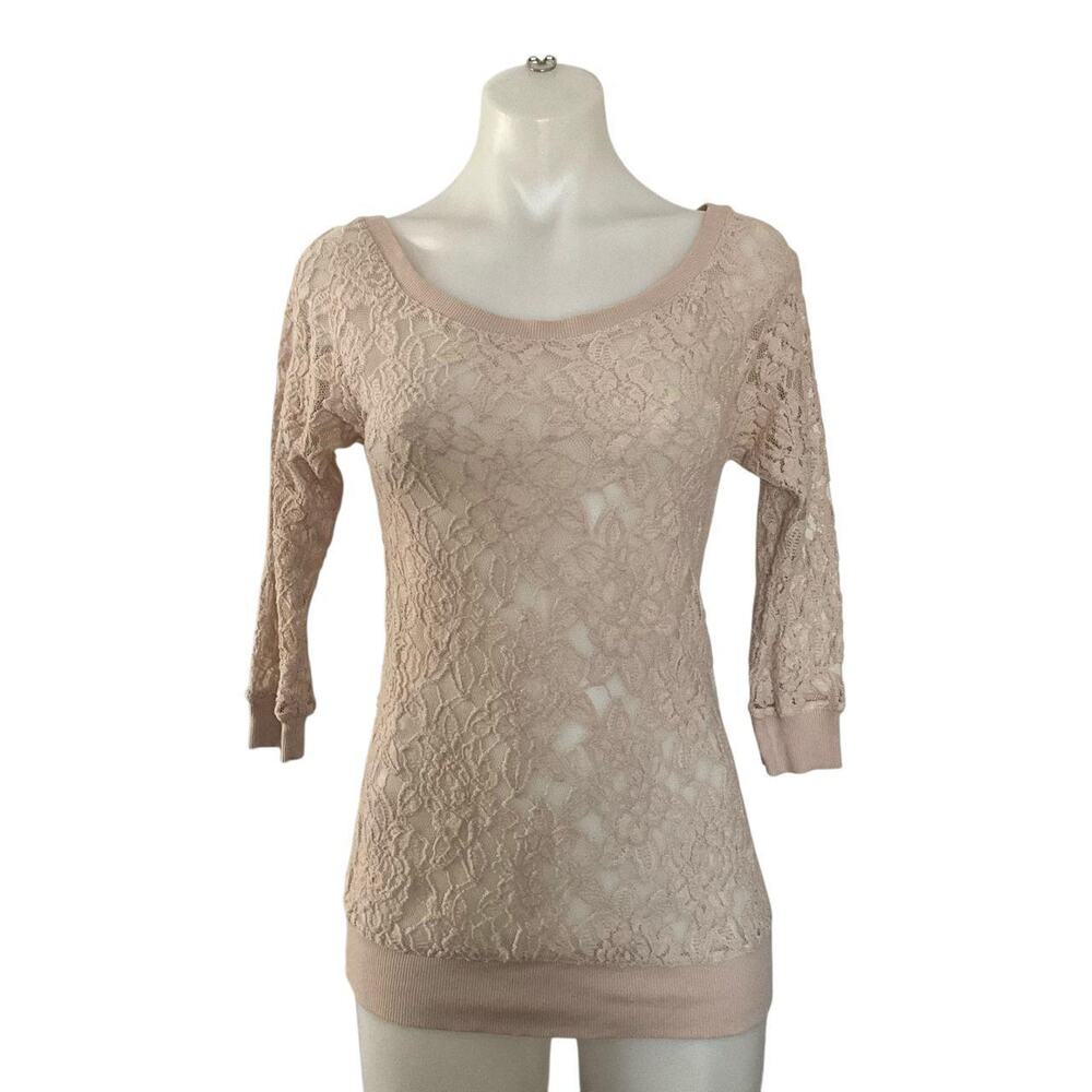Express Cream Floral Lace Blouse: Y2K, Modern